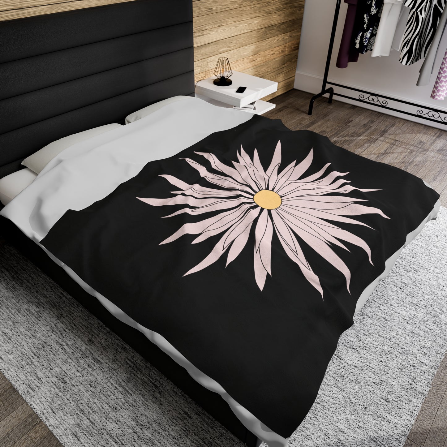 Couverture en peluche en velours grande fleur blanche