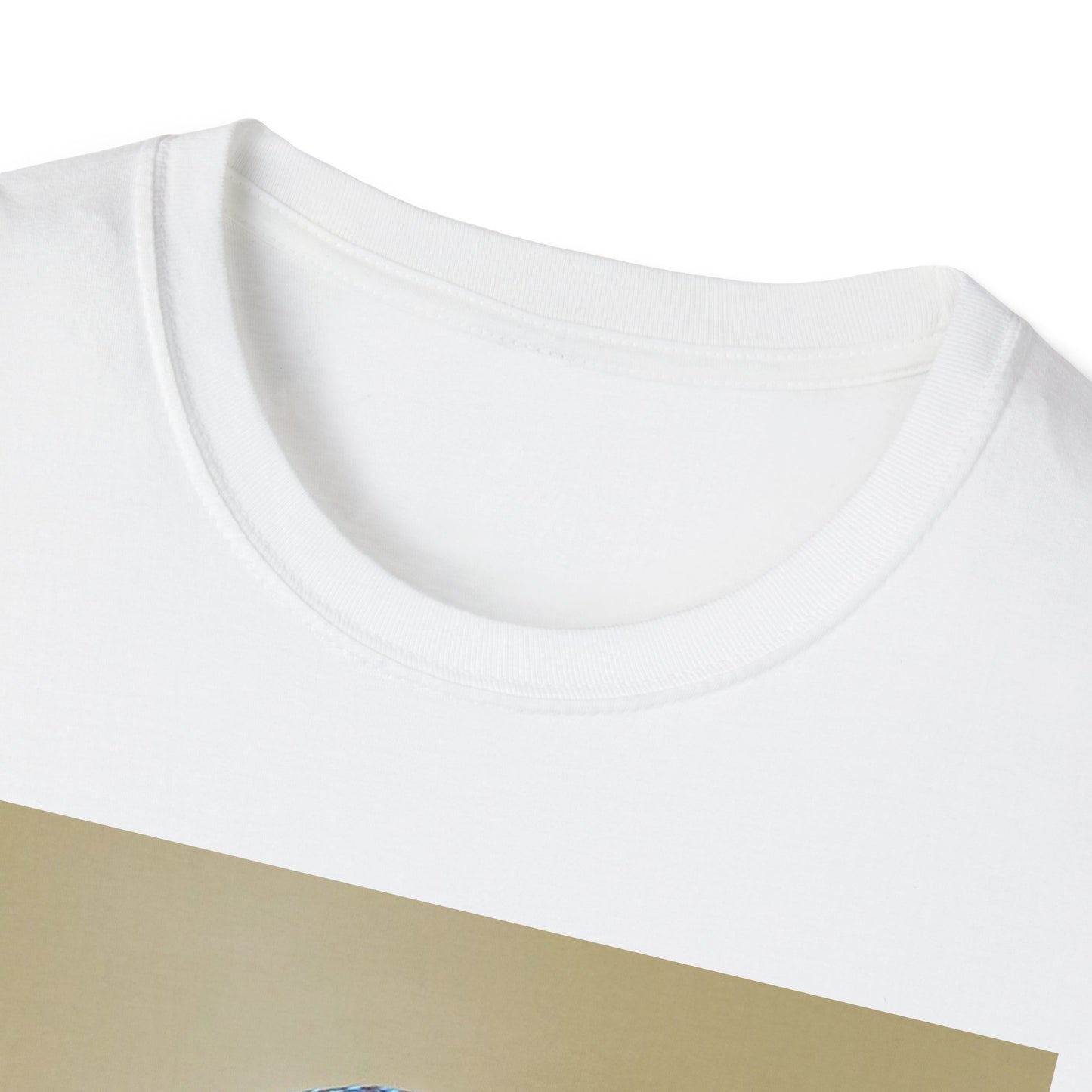 Vibrant Kingfisher Graphic T-Shirt, Nature Lover Tee, Birdwatching Apparel, Unique Animal Shirt, Eco-Friendly Gift