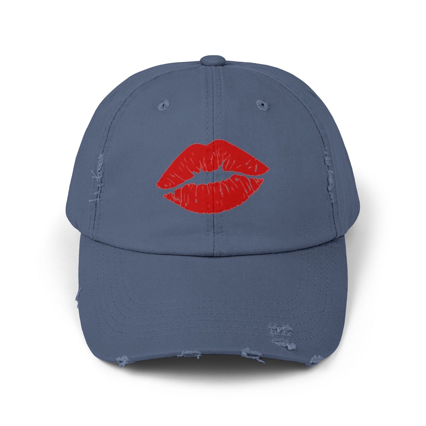 Gorra desgastada labios rojos