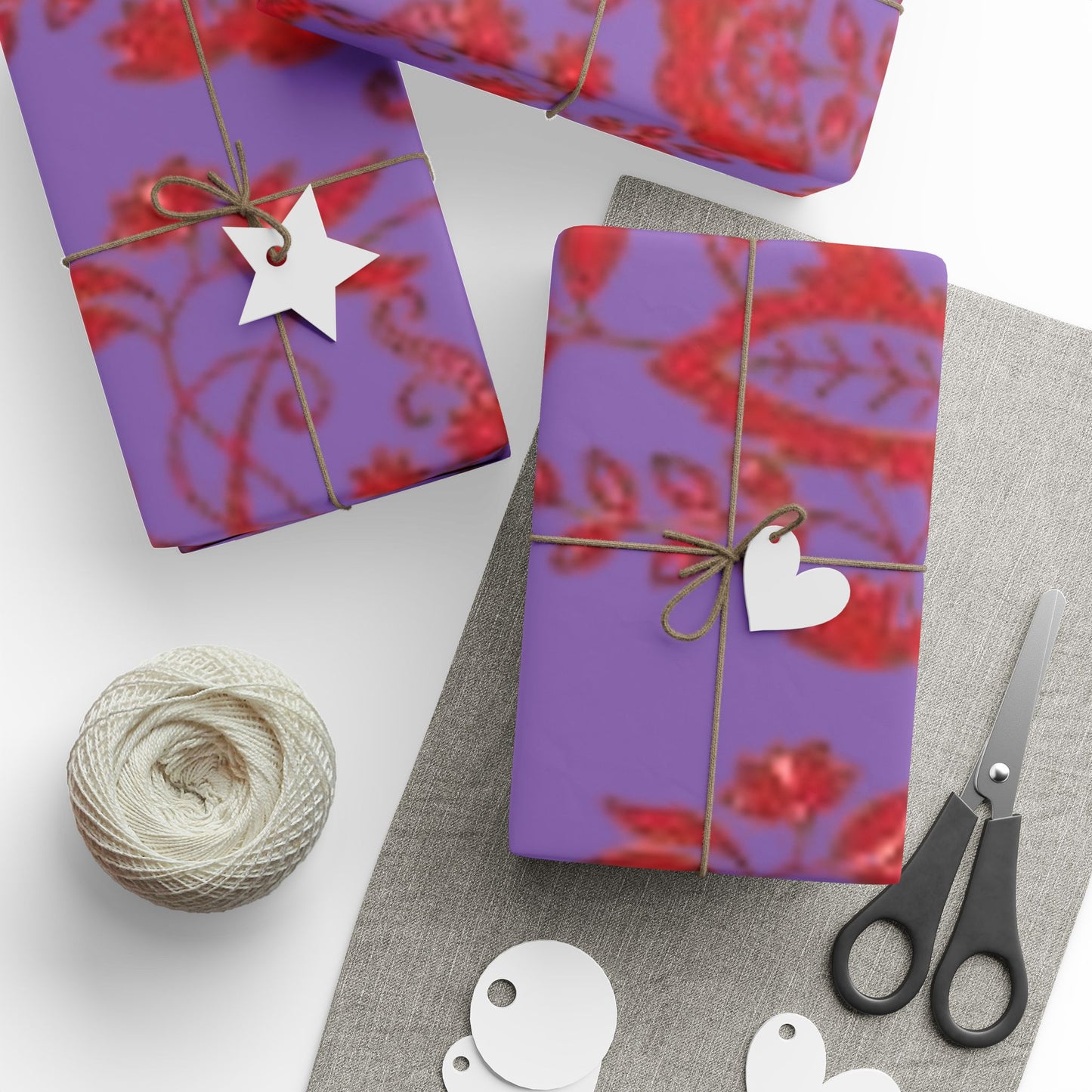 Papier cadeau floral éclatant pour offrir | Motif violet et rouge | Idéal pour toutes les occasions