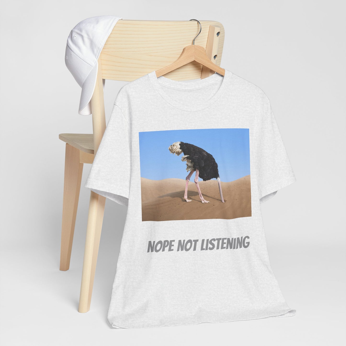 Camiseta avestruz no, no escucho