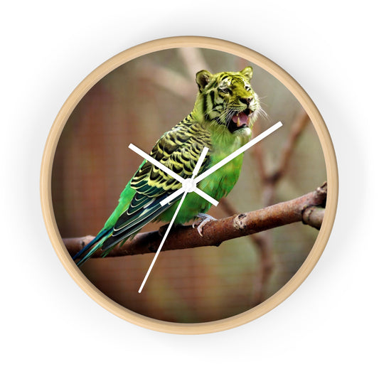 Wall clock Fierce looking Bird