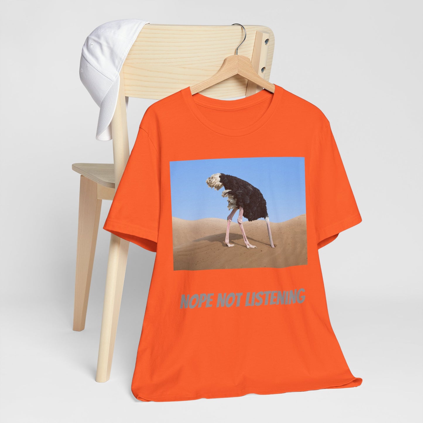 Camiseta avestruz no, no escucho