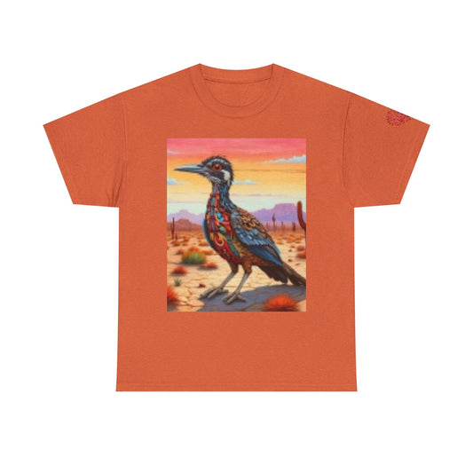 Camiseta unisex de algodón grueso Artistic Wilderness: diseño vibrante de aves y paisaje escénico 
