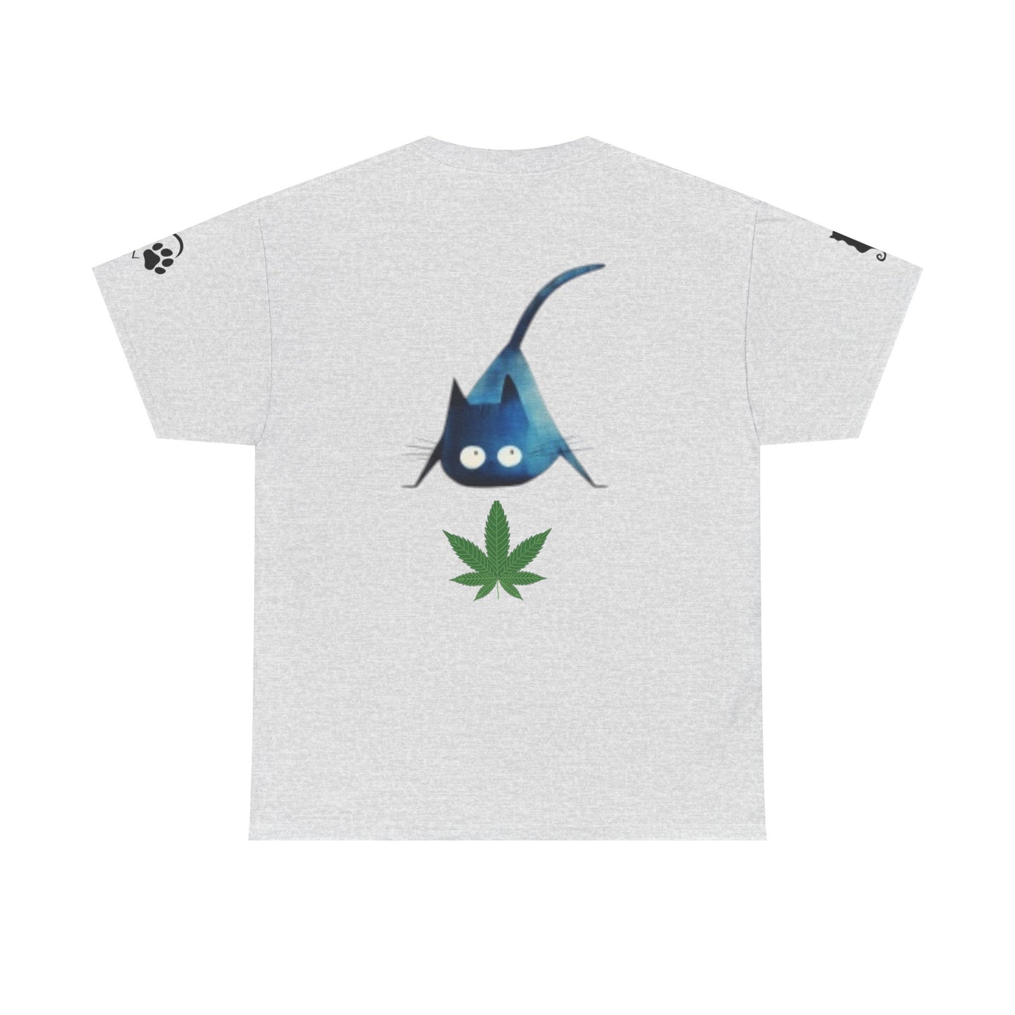 Funny Cat Looking at Marijuana Leaf  " I Love this T-shirt"