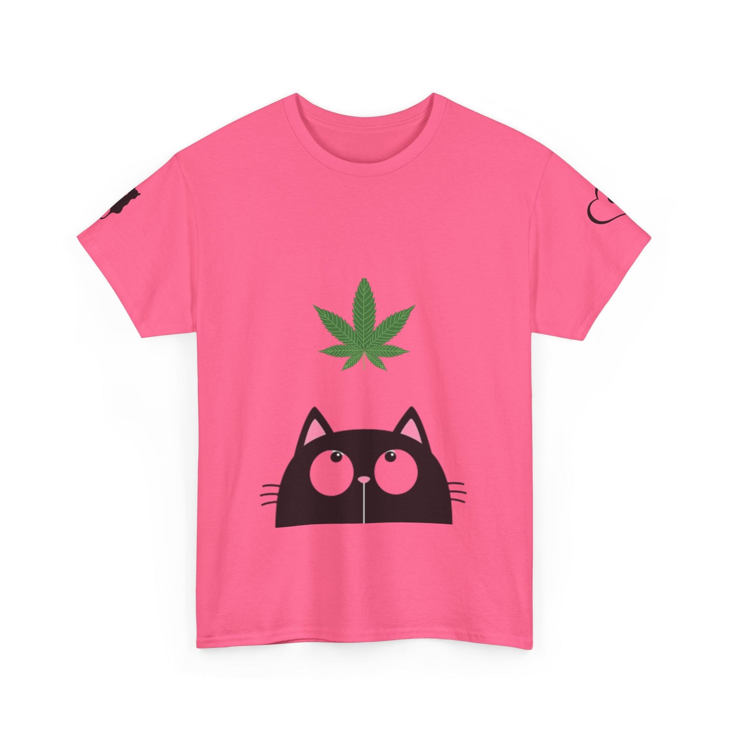 Funny Cat Looking at Marijuana Leaf  " I Love this T-shirt"