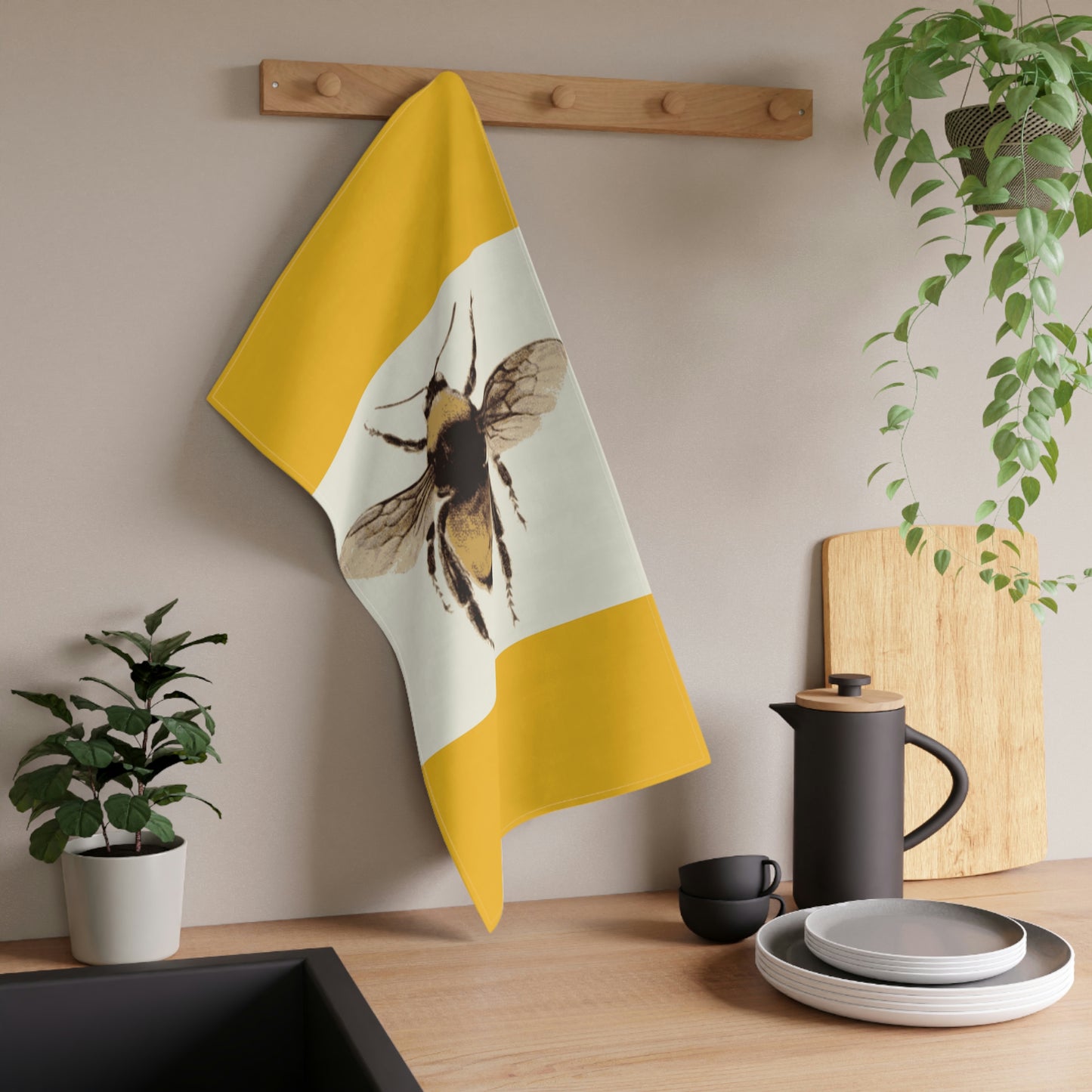 Bumble Bee Kitchen Towel I Love Cooking!