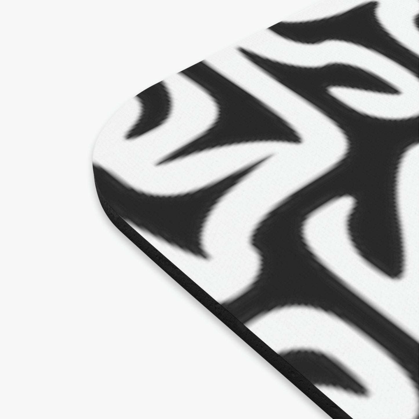 Alfombrilla de ratón rectangular en blanco y negro con diseño de laberinto para el hogar, el trabajo y la oficina